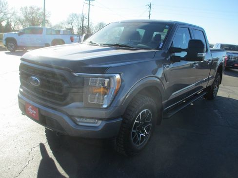 Used 2022 Ford F150 XLT w/ Equipment Group 302A High image 10
