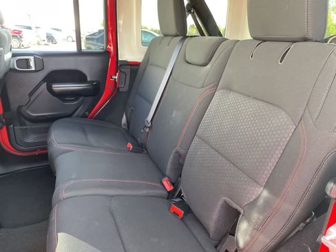 Used 2020 Jeep Wrangler Unlimited Rubicon image 18