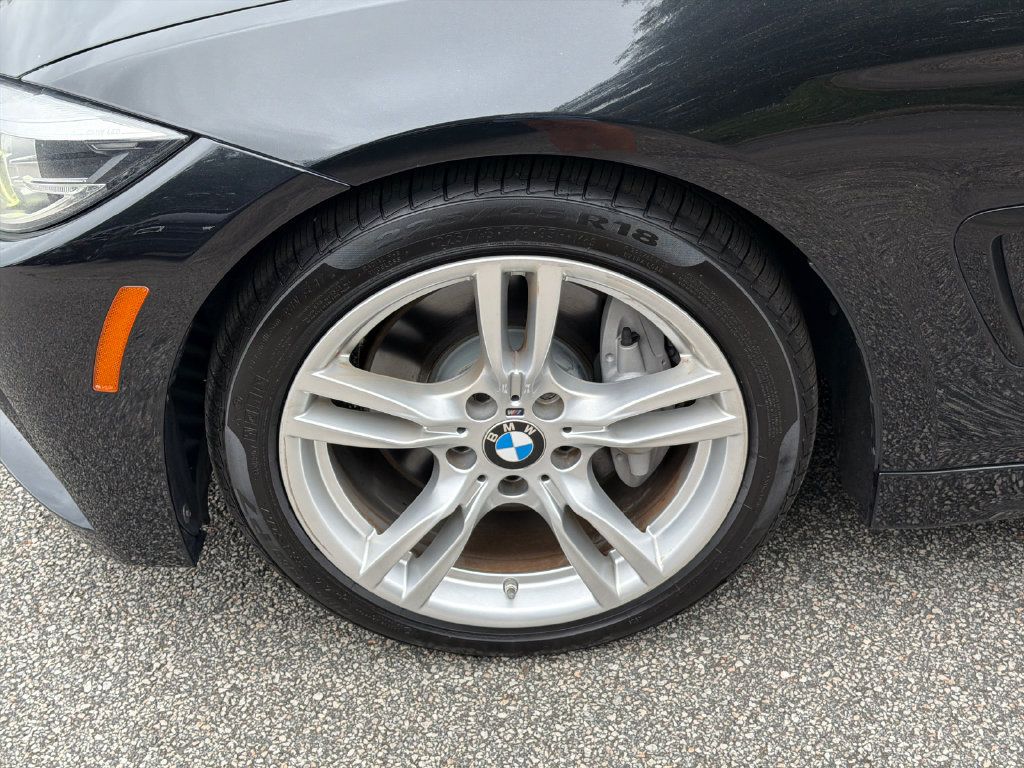 Used 2020 BMW 440i Convertible w/ M Sport Package RWD image 11