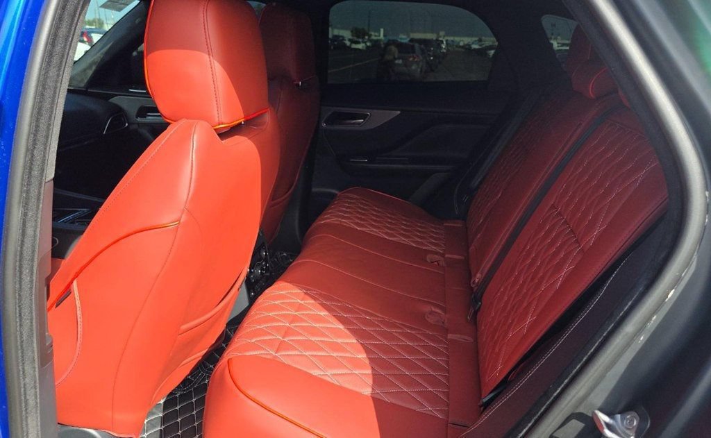 Used 2019 Jaguar F-PACE S AWD/4WD image 11