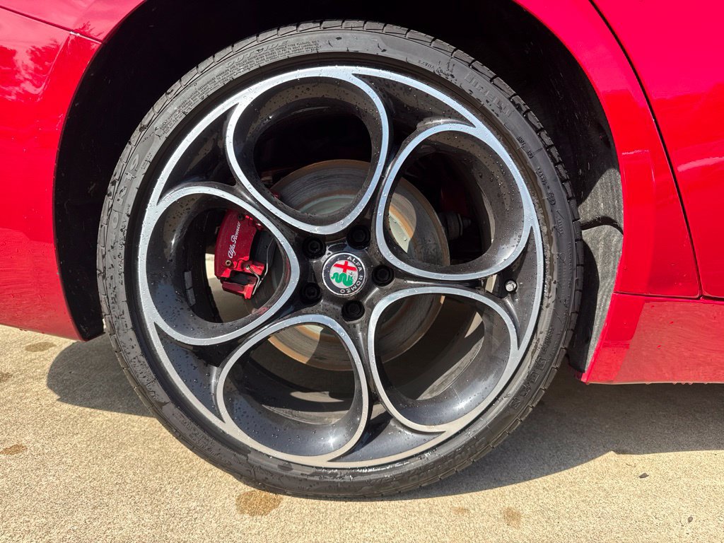 Used 2021 Alfa Romeo Giulia Ti Sport AWD/4WD image 23