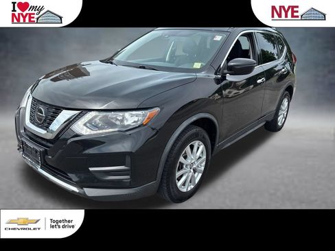 Used 2020 Nissan Rogue SV AWD/4WD image 1