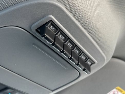 New 2026 Ford F550 2WD Regular Cab Super Duty image 30