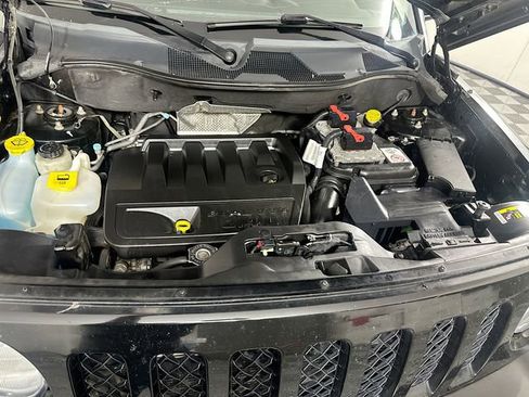 Used 2016 Jeep Patriot Latitude w/ Mopar Trailer Tow Group AWD/4WD image 25