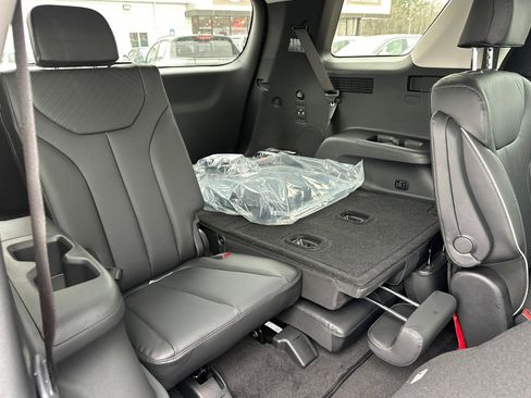 New 2025 Hyundai Palisade SEL image 14