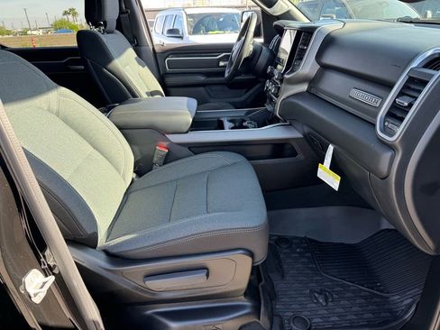 Used 2022 RAM 1500 Big Horn image 24