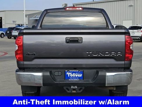 Used 2020 Toyota Tundra SR5 w/ SR5 Upgrade Package image 8