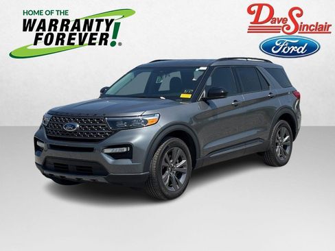 Used 2024 Ford Explorer XLT w/ Equipment Group 202A AWD/4WD image 1