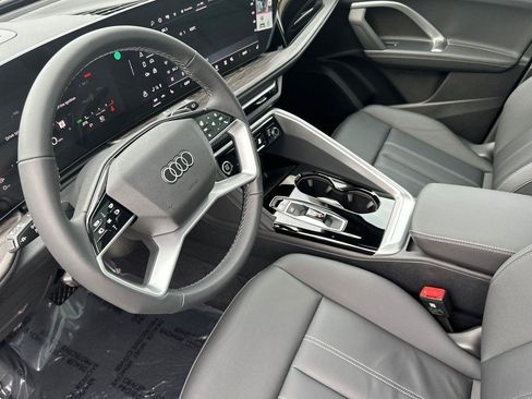 New 2025 Audi Q5 Premium Plus w/ Premium Plus image 9