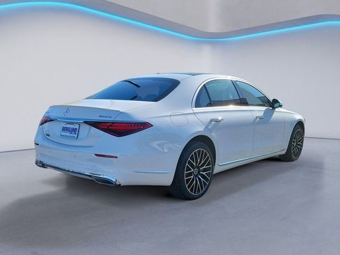New 2025 Mercedes-Benz S 580 4MATIC Sedan image 3
