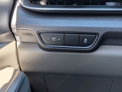 New 2026 Kia Carnival EX image 28