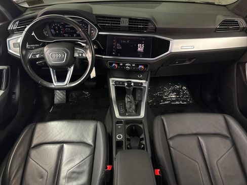 Used 2021 Audi Q3 2.0T Premium image 15