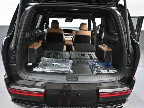 New 2026 Hyundai Santa Fe Calligraphy AWD/4WD image 14