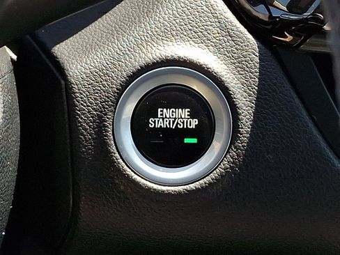 Certified 2019 Buick Envision Premium AWD/4WD image 24