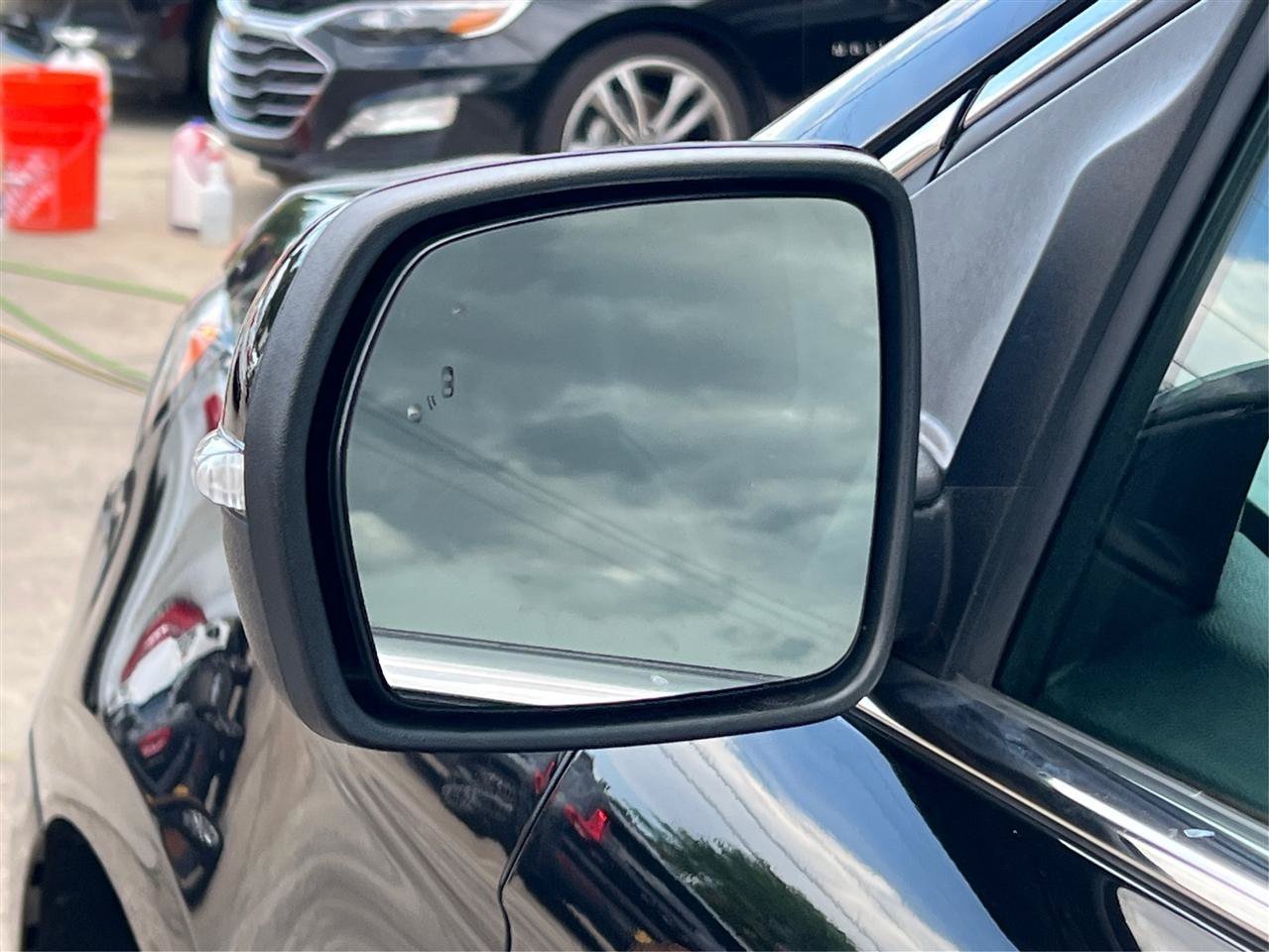 Used 2022 Ford Edge Titanium AWD/4WD image 23