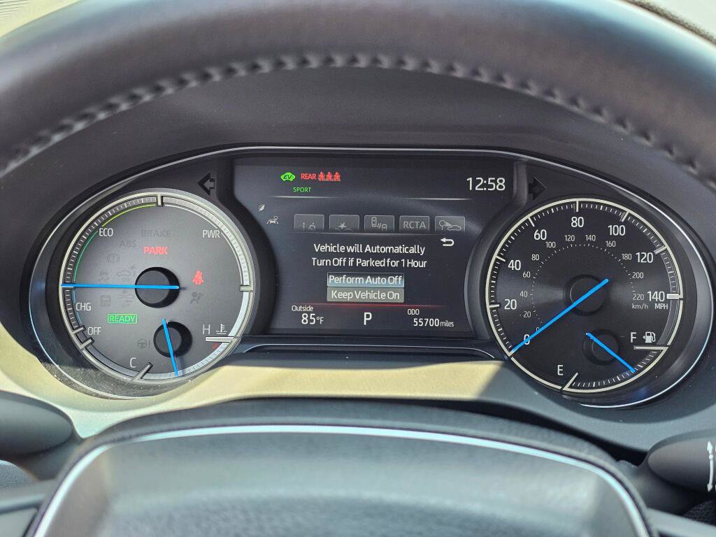 Used 2023 Toyota Venza LE AWD/4WD image 25