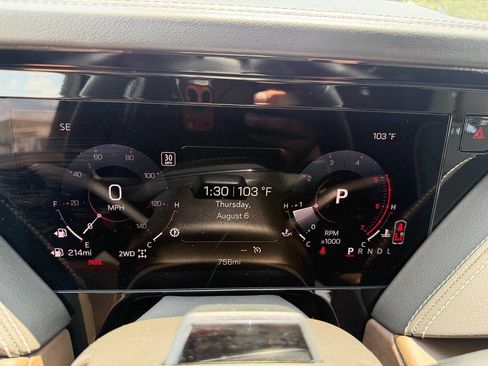 Used 2026 GMC Yukon Denali Ultimate w/ LPO, Floor Liner Package AWD/4WD image 25
