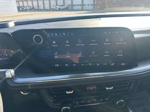 Used 2025 Chevrolet Tahoe RST w/ Comfort Package AWD/4WD image 16