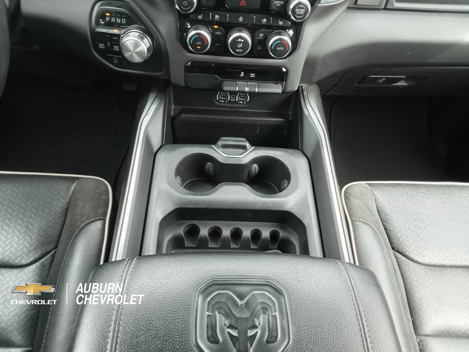 Used 2024 RAM 1500 Laramie AWD/4WD image 12