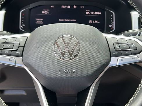 Used 2023 Volkswagen Atlas SE AWD/4WD image 12