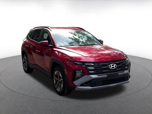 Used 2025 Hyundai Tucson SEL image 3