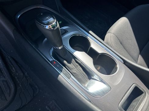 Used 2020 Chevrolet Malibu LT image 29