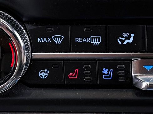 Used 2024 Ford Expedition Limited RWD image 27
