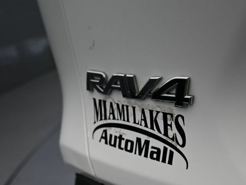 Used 2023 Toyota RAV4 LE image 27