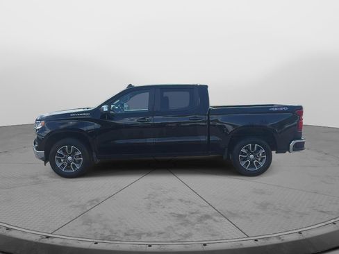 Used 2024 Chevrolet Silverado 1500 LT AWD/4WD image 8
