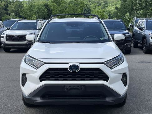 Used 2019 Toyota RAV4 XLE w/ Convenience Package AWD/4WD image 8
