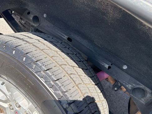 Used 2017 GMC Sierra 1500 SLE w/ SLE Value Package image 8