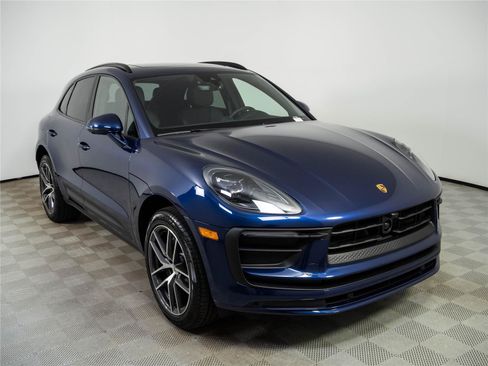 New 2026 Porsche Macan Turbo AWD/4WD image 27