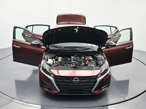 Certified 2024 Nissan Altima 2.5 SV FWD image 43