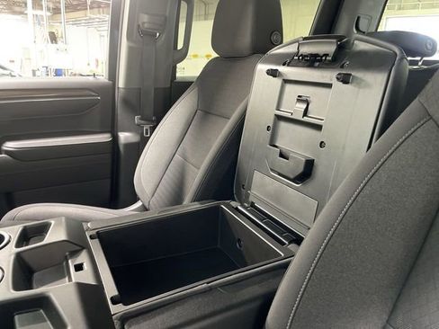 Used 2024 Chevrolet Silverado 1500 LT AWD/4WD image 21