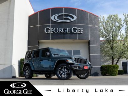 Used 2024 Jeep Wrangler Unlimited w/ Convenience Group