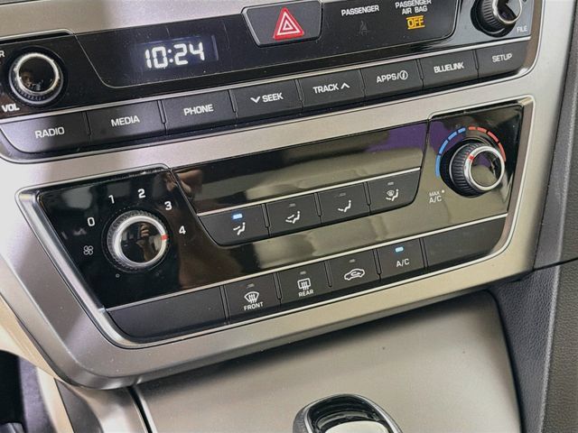 Used 2017 Hyundai Sonata SE FWD image 15