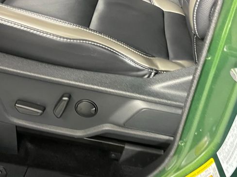 Used 2025 Ford Bronco Outer Banks image 27