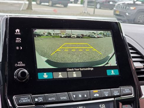 Used 2023 Honda Odyssey Sport image 31