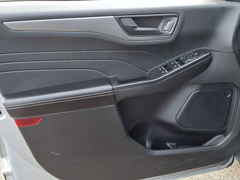 Used 2024 Ford Escape Active FWD image 12