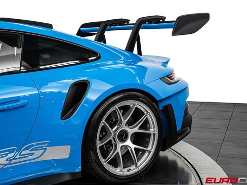 Used 2024 Porsche 911 GT3 RS RWD image 18