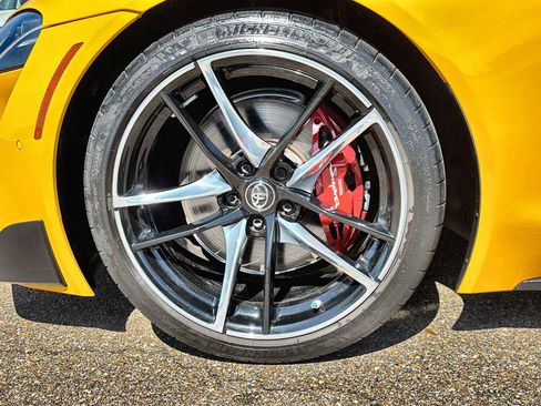 Used 2022 Toyota Supra Premium w/ Driver Assist Package image 13