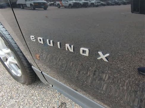 Used 2022 Chevrolet Equinox LT image 31