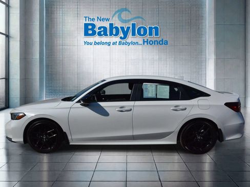 Used 2026 Honda Civic Sport image 2