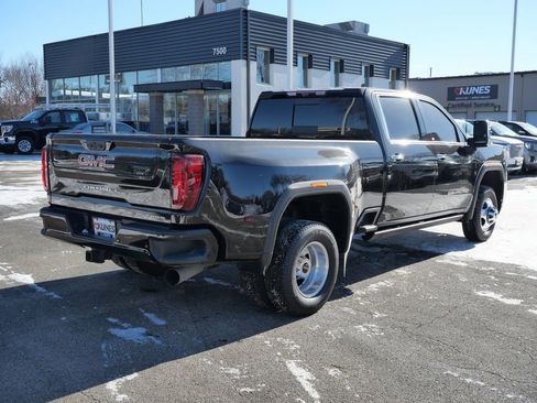 Used 2022 GMC Sierra 3500 Denali w/ Denali Ultimate Package image 8