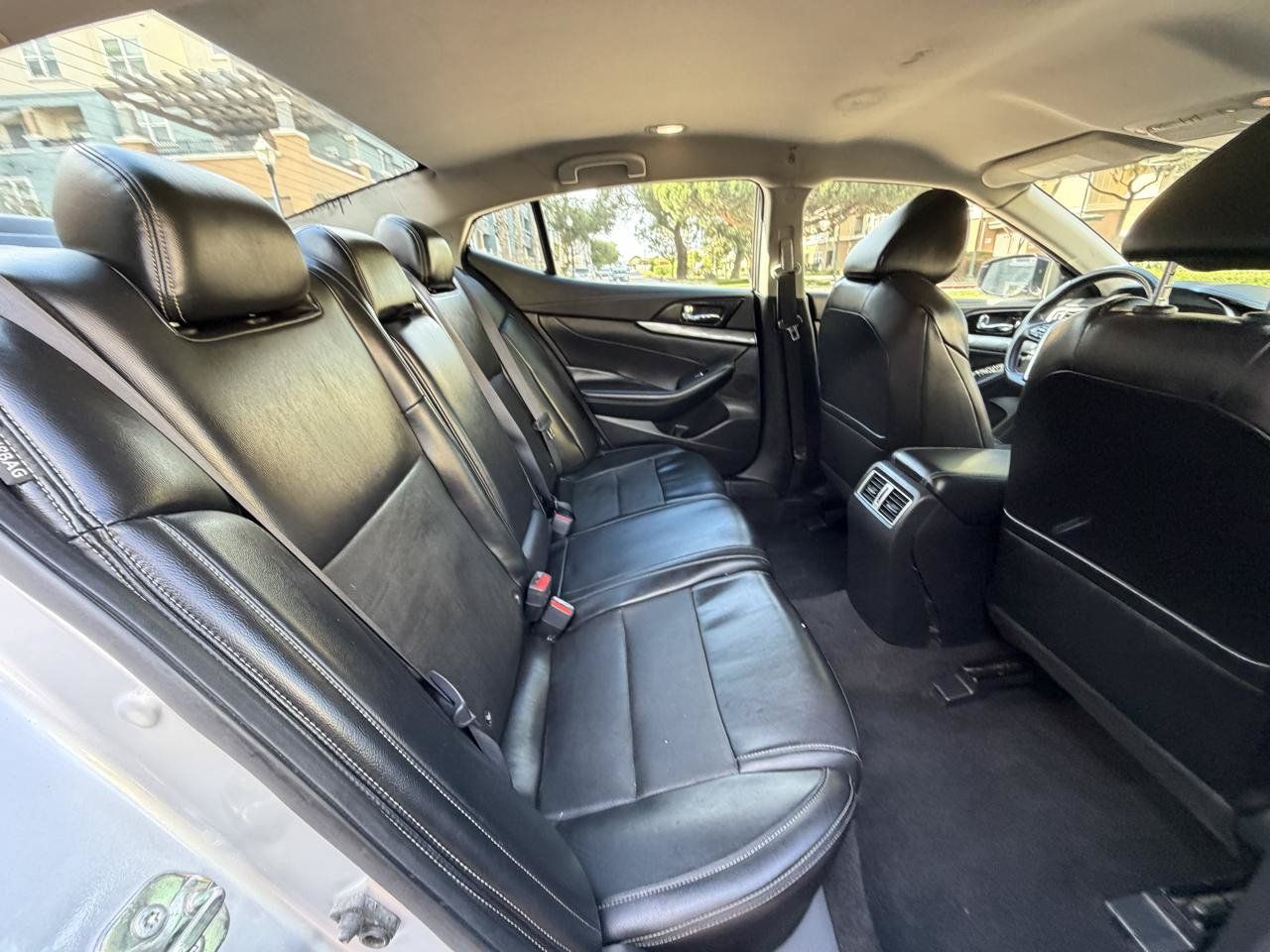Used 2022 Nissan Maxima SV w/ Floor Mat Group FWD image 39