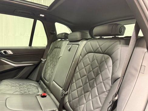 Used 2026 BMW X5 xDrive40i w/ M Sport Package AWD/4WD image 16