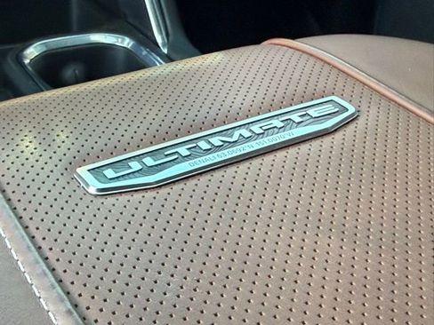 Used 2025 GMC Sierra 3500 Denali Ultimate image 22