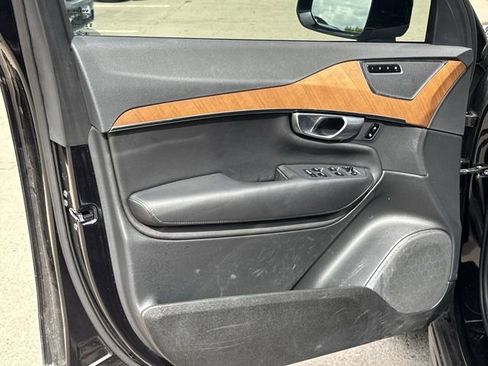 Used 2024 Volvo XC90 B5 Plus image 22