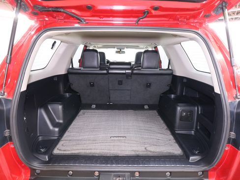 Used 2016 Toyota 4Runner SR5 image 30