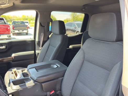 Used 2019 Chevrolet Silverado 1500 LT w/ All-Star Edition AWD/4WD image 10